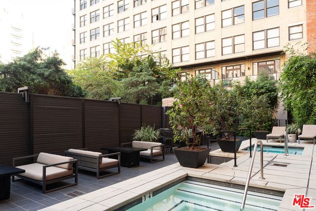 460 S Spring Street 810, Los Angeles, CA 90013