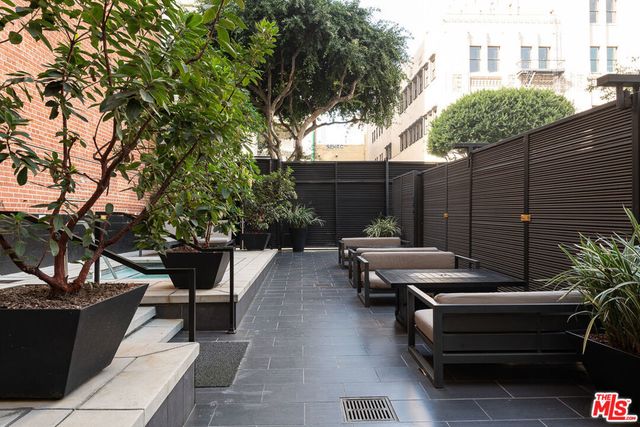 460 S Spring Street 810, Los Angeles, CA 90013