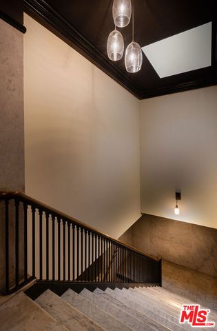 460 S Spring Street 810, Los Angeles, CA 90013