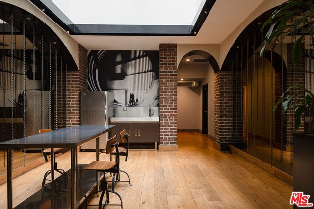 460 S Spring Street 810, Los Angeles, CA 90013