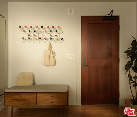 460 S Spring Street 810, Los Angeles, CA 90013