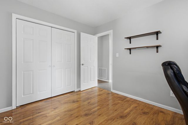 2230 Whitecliff Drive, Indianapolis, IN 46234