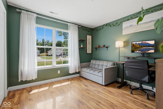 2230 Whitecliff Drive, Indianapolis, IN 46234