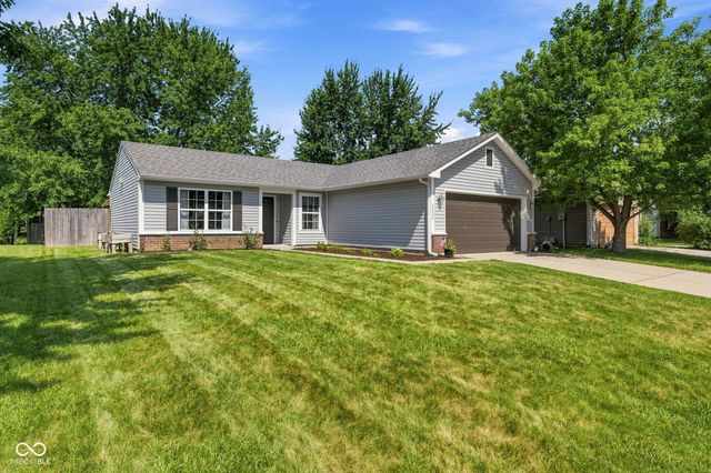 2230 Whitecliff Drive, Indianapolis, IN 46234