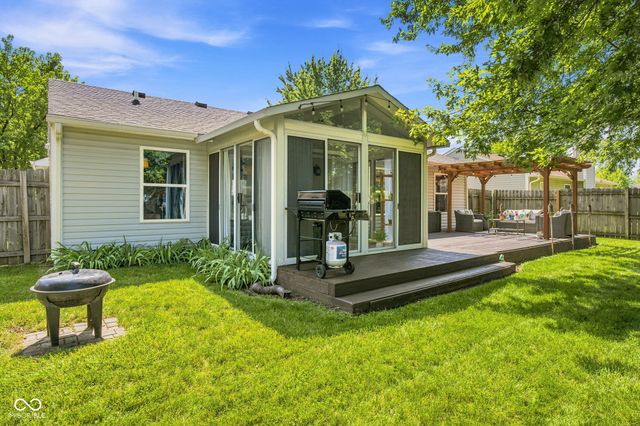 2230 Whitecliff Drive, Indianapolis, IN 46234