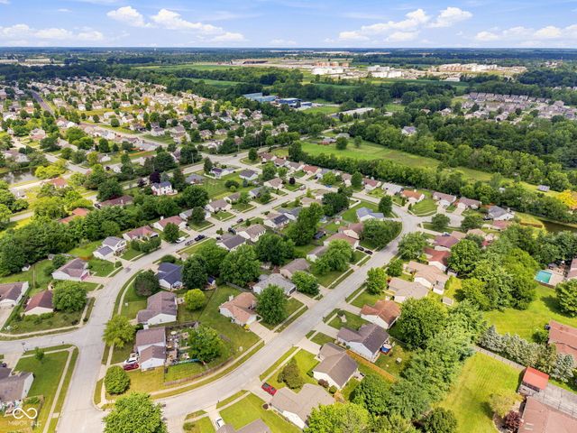 2230 Whitecliff Drive, Indianapolis, IN 46234
