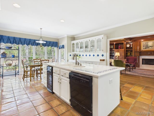 801 Wynwood Drive, Prattville, AL 36067