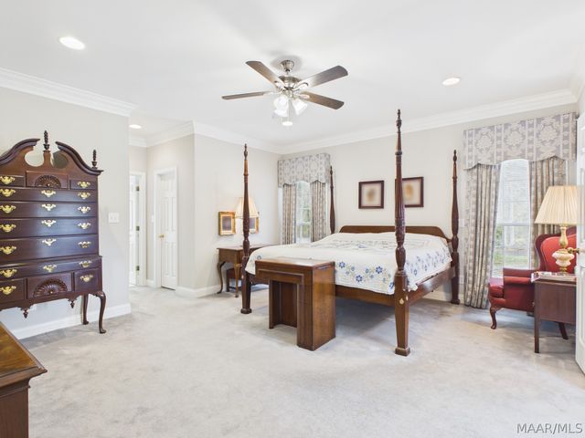801 Wynwood Drive, Prattville, AL 36067