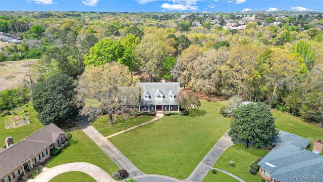 801 Wynwood Drive, Prattville, AL 36067