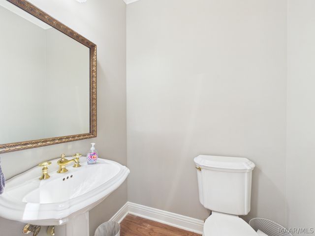 801 Wynwood Drive, Prattville, AL 36067