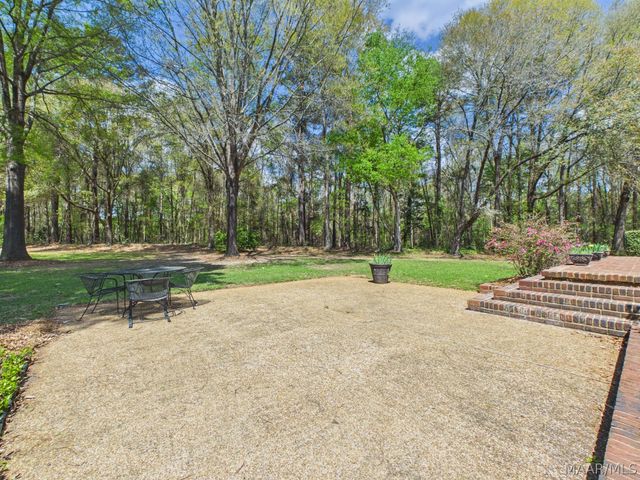 801 Wynwood Drive, Prattville, AL 36067