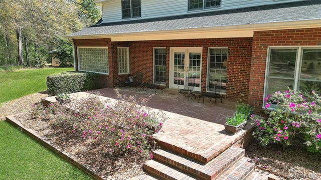 801 Wynwood Drive, Prattville, AL 36067
