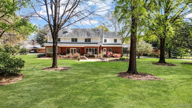 801 Wynwood Drive, Prattville, AL 36067