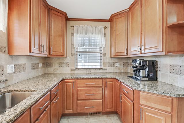 5109 N Oneida Avenue, Norridge, IL 60706