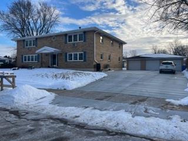 270 Brook Street, Oregon, WI 53575