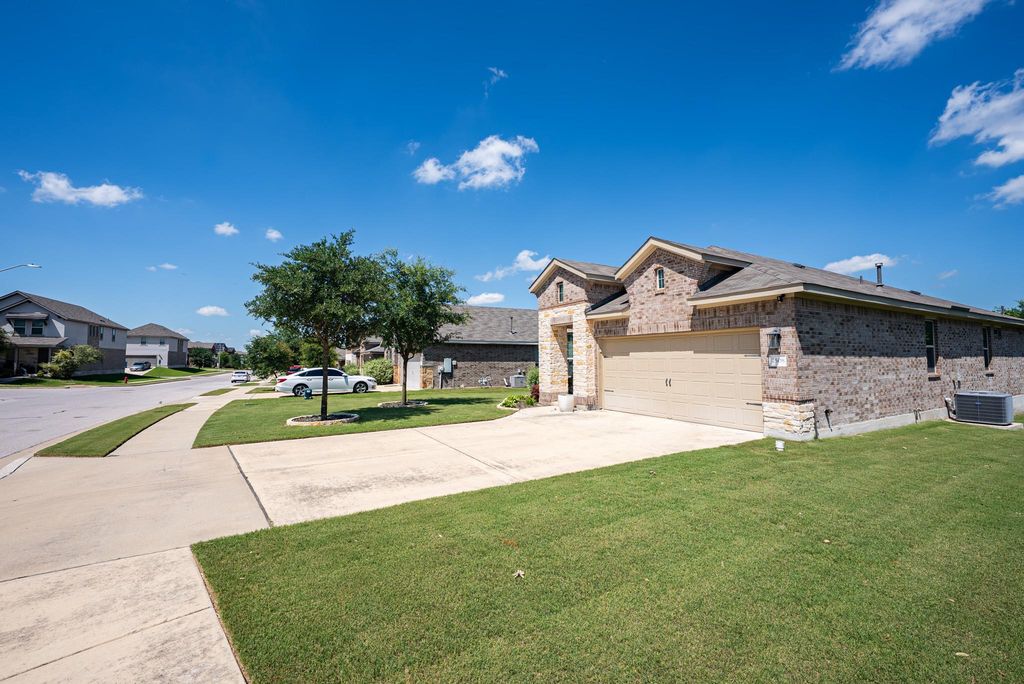 2508 Hat Bender LOOP, Round Rock, TX 78664