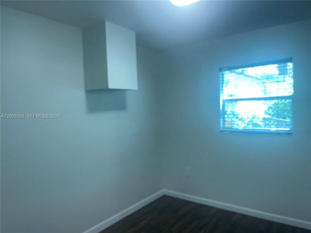 554 NE 74th St 2, Miami, FL 33138