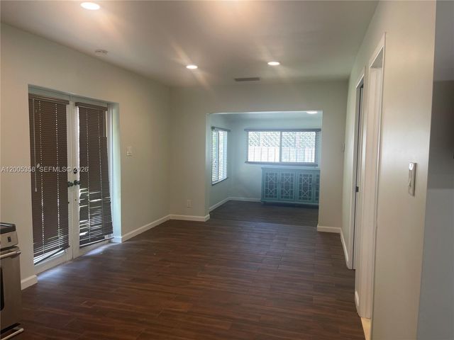 554 NE 74th St 2, Miami, FL 33138
