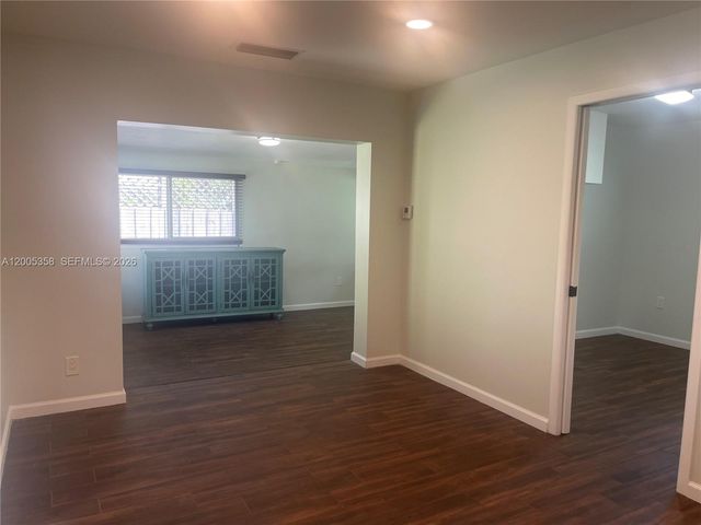 554 NE 74th St 2, Miami, FL 33138