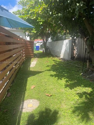 554 NE 74th St 2, Miami, FL 33138