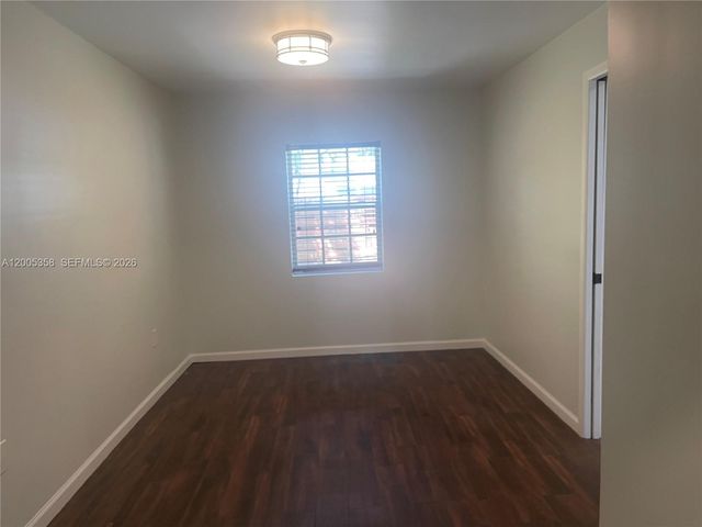 554 NE 74th St 2, Miami, FL 33138