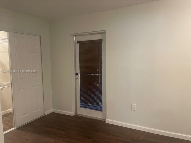 554 NE 74th St 2, Miami, FL 33138