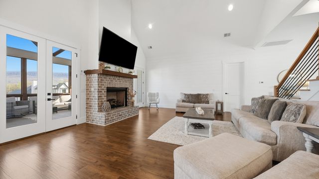 190 Captains Way, Jasper, TN 37347