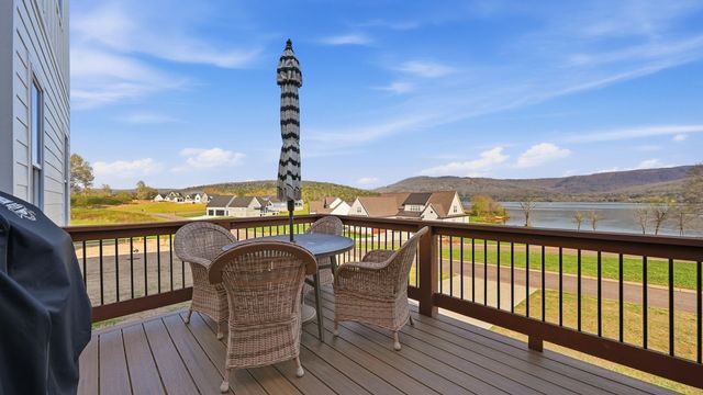 190 Captains Way, Jasper, TN 37347