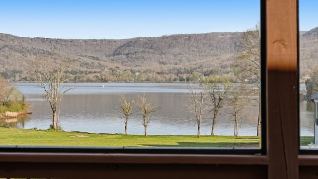190 Captains Way, Jasper, TN 37347