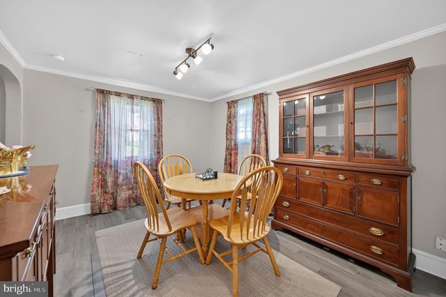 1232 STRASBURG RD, Front Royal, VA 22630