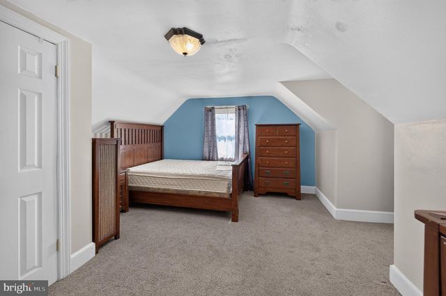 1232 STRASBURG RD, Front Royal, VA 22630