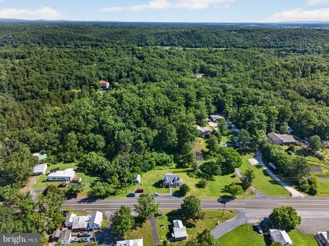 1232 STRASBURG RD, Front Royal, VA 22630