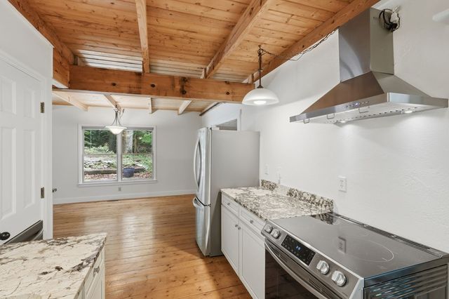 788 Joann Sisson Road, Blue Ridge, GA 30513