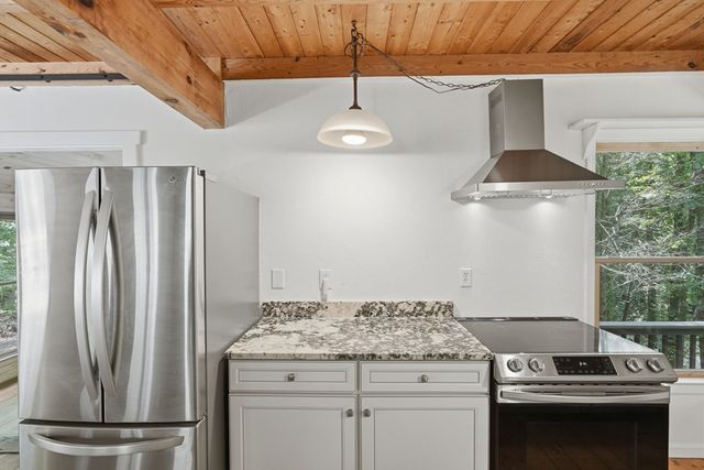 788 Joann Sisson Road, Blue Ridge, GA 30513