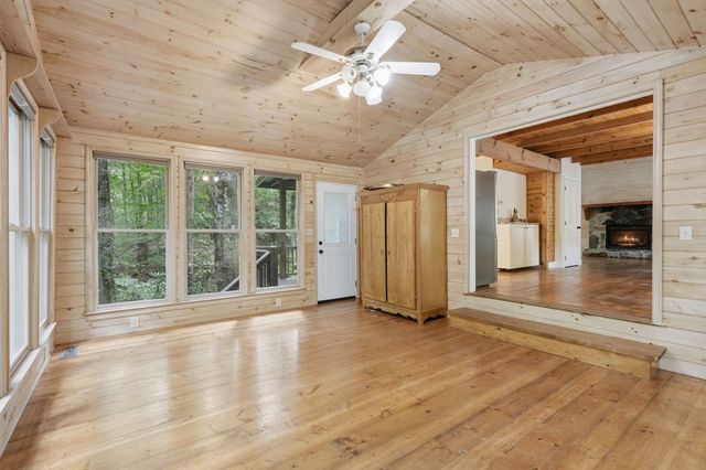 788 Joann Sisson Road, Blue Ridge, GA 30513
