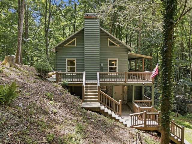 788 Joann Sisson Road, Blue Ridge, GA 30513