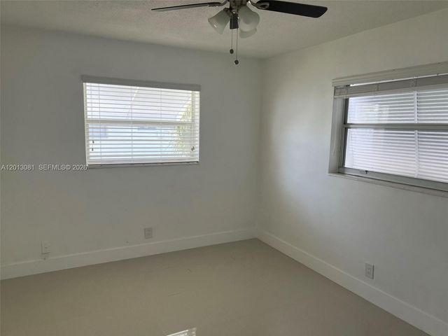 145 NW 41st Ct 11, Deerfield Beach, FL 33064