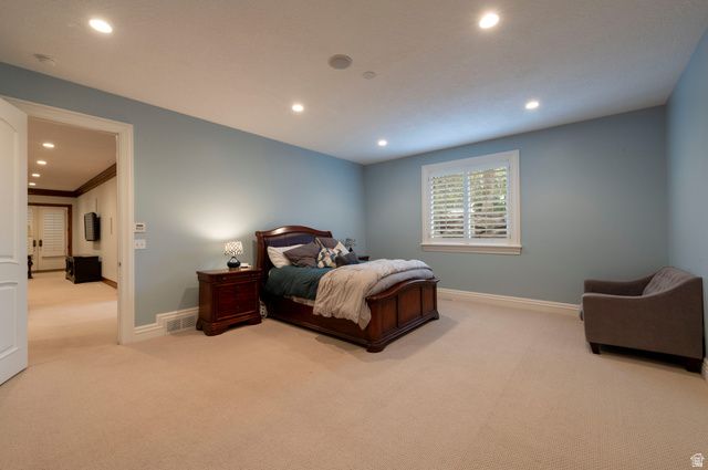 2620 E CASTO LN, Holladay, UT 84117