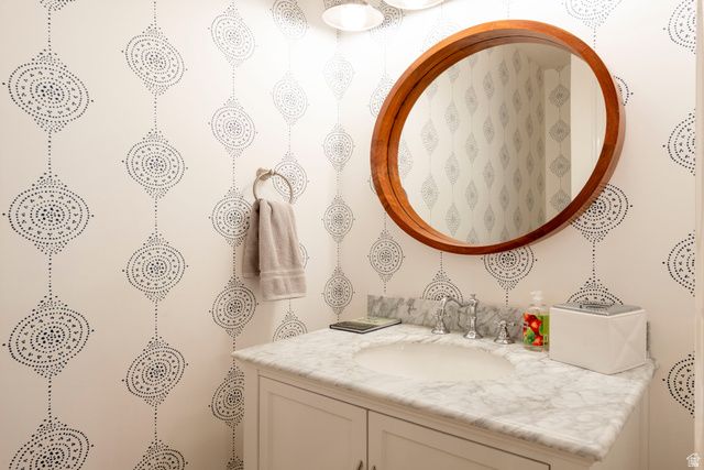 2620 E CASTO LN, Holladay, UT 84117