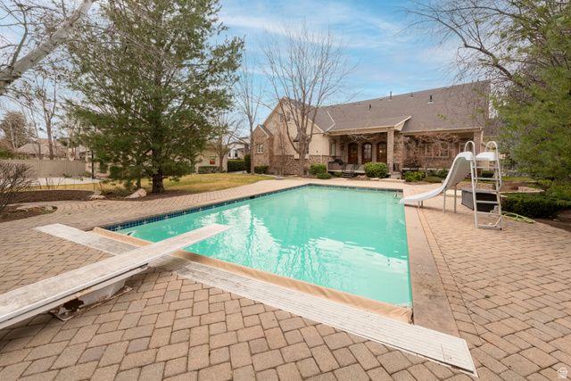 2620 E CASTO LN, Holladay, UT 84117