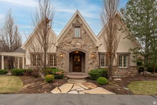 2620 E CASTO LN, Holladay, UT 84117