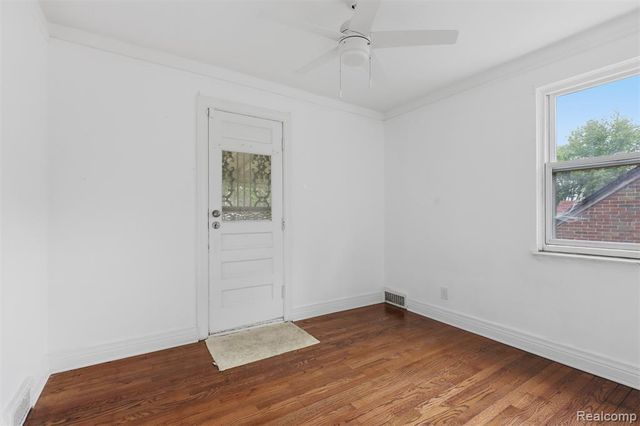 1992 S Annabelle Street, Detroit, MI 48217