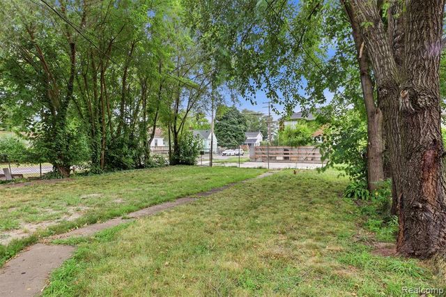 1992 S Annabelle Street, Detroit, MI 48217