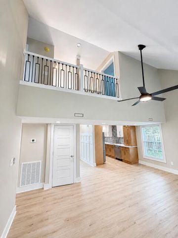 3148 Beaver Creek Drive, Lexington, KY 40517
