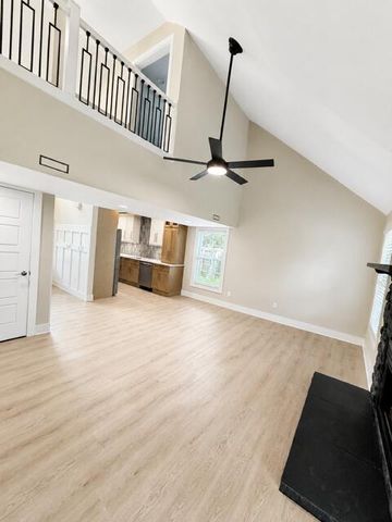 3148 Beaver Creek Drive, Lexington, KY 40517