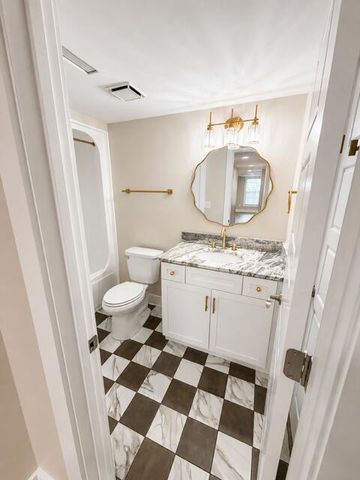 3148 Beaver Creek Drive, Lexington, KY 40517