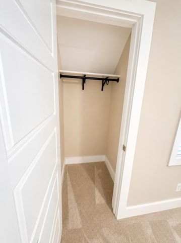 3148 Beaver Creek Drive, Lexington, KY 40517