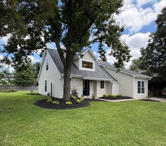 3148 Beaver Creek Drive, Lexington, KY 40517