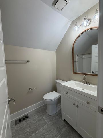 3148 Beaver Creek Drive, Lexington, KY 40517