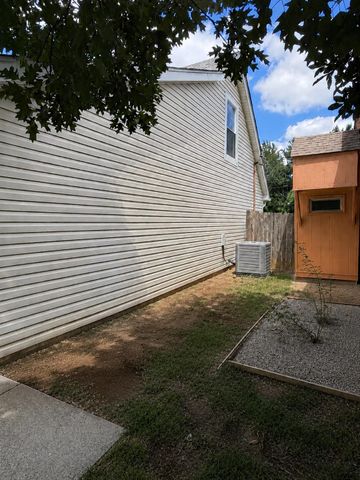 3148 Beaver Creek Drive, Lexington, KY 40517